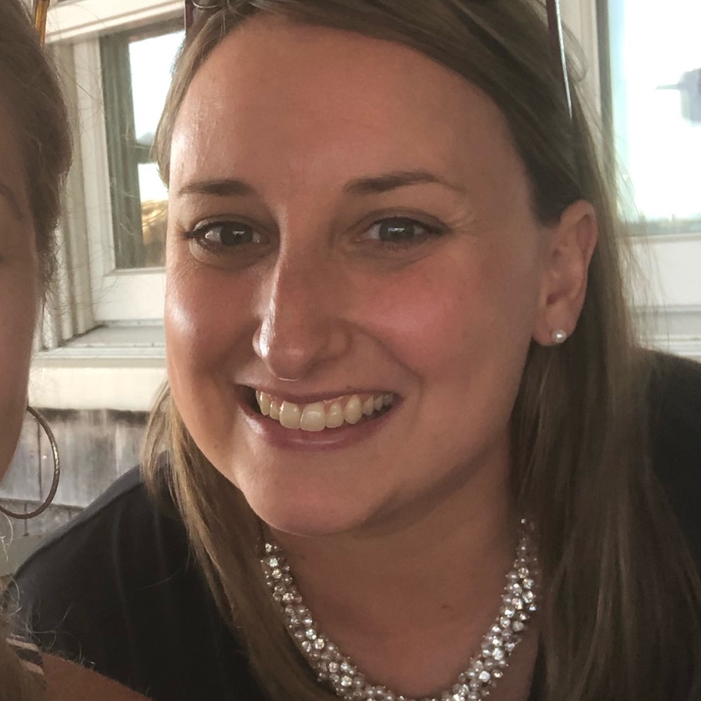 Meet your Posher, Renee